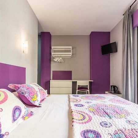Hostal Tropical Almuñécar Esterno foto