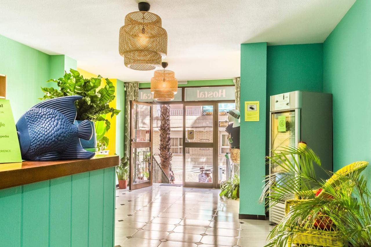 Hostal Tropical Almuñécar Esterno foto