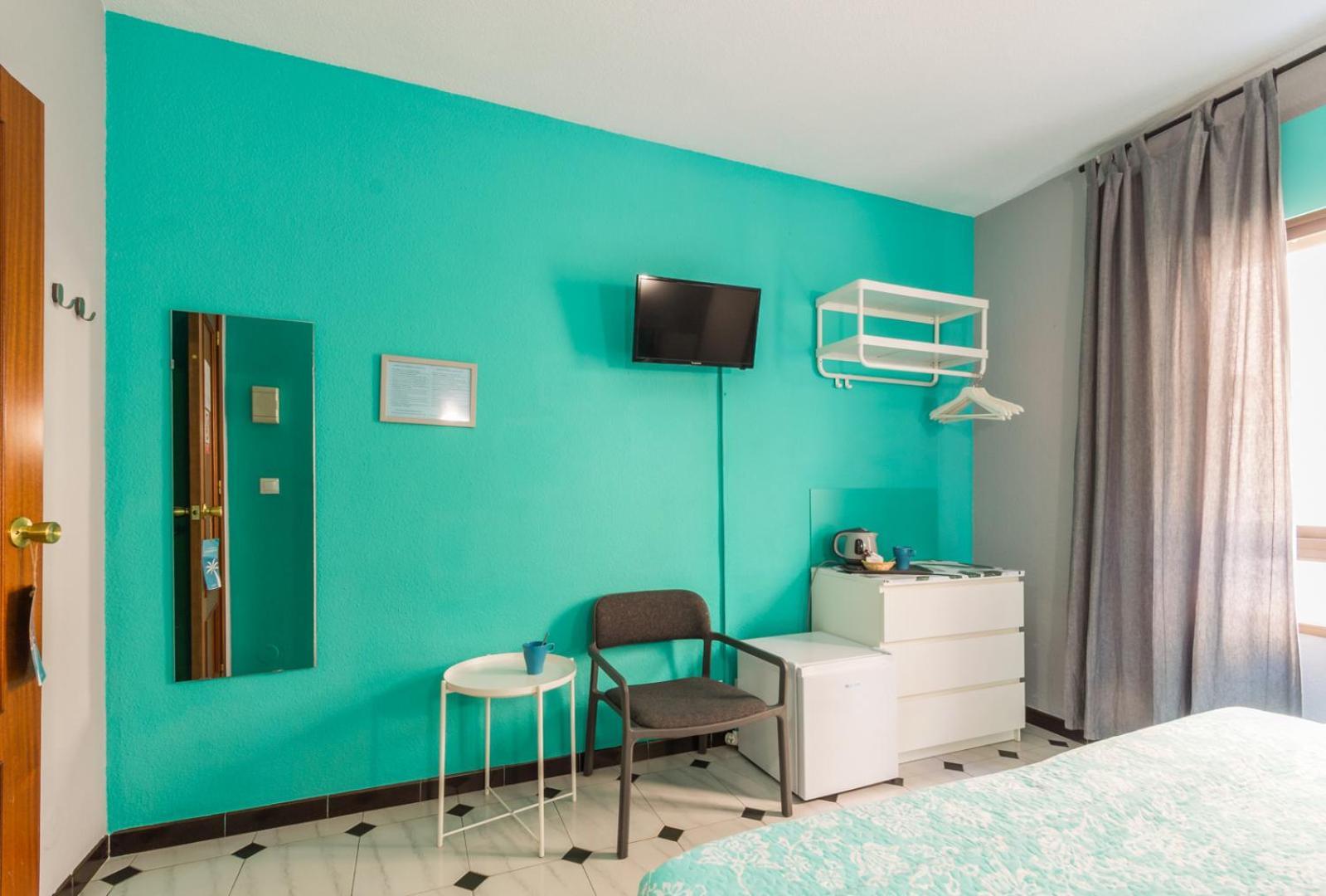 Hostal Tropical Almuñécar Esterno foto